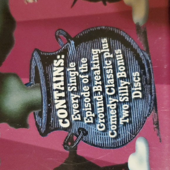 The Complete Monty Python's Flying  Circus 16 Ton Megaset DVD collection NEW - Picture 8 of 8